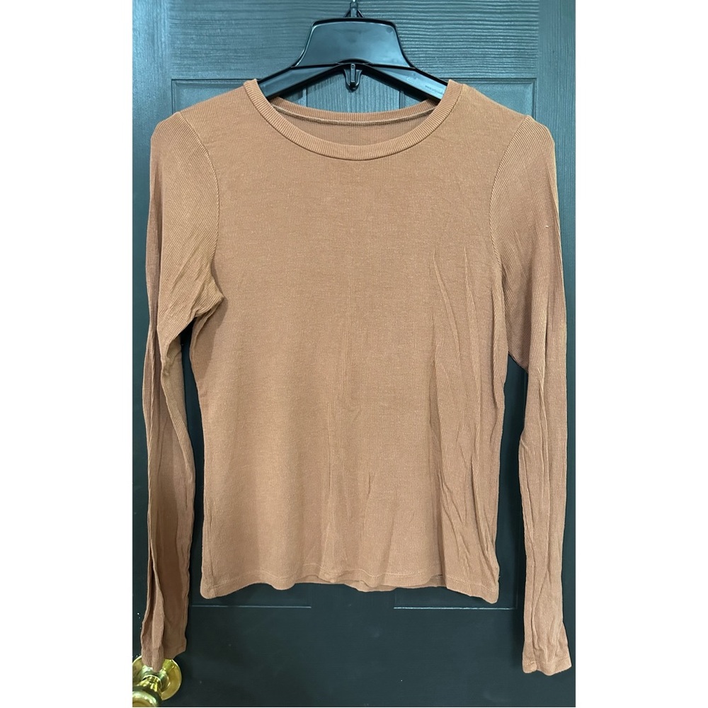 American Eagle Long Sleeve